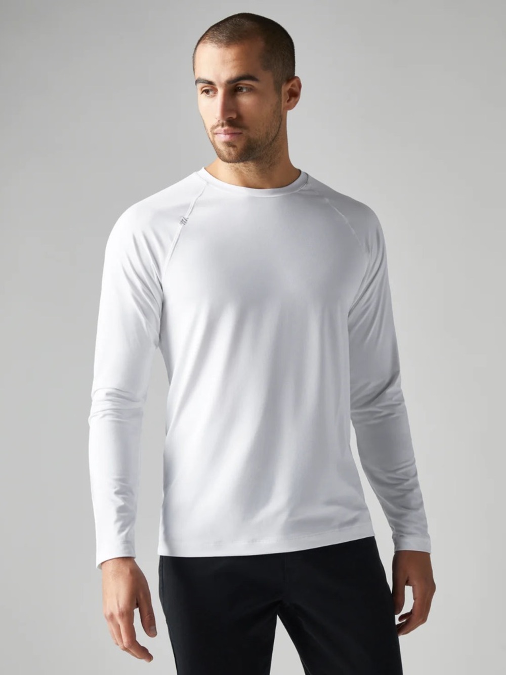 Rhone Men's Reign Long Sleeve Trim Fit T-Shirt - White Size Medium